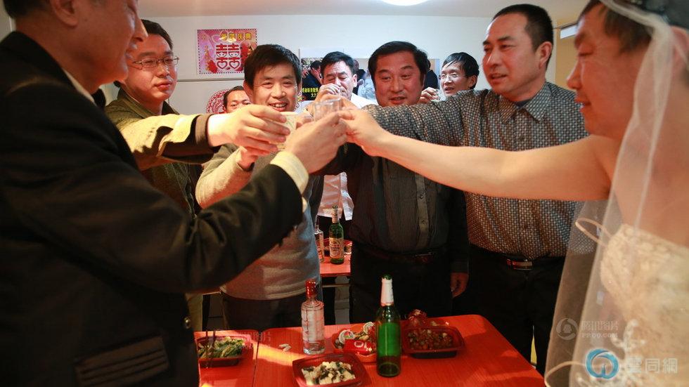 点击放大图片