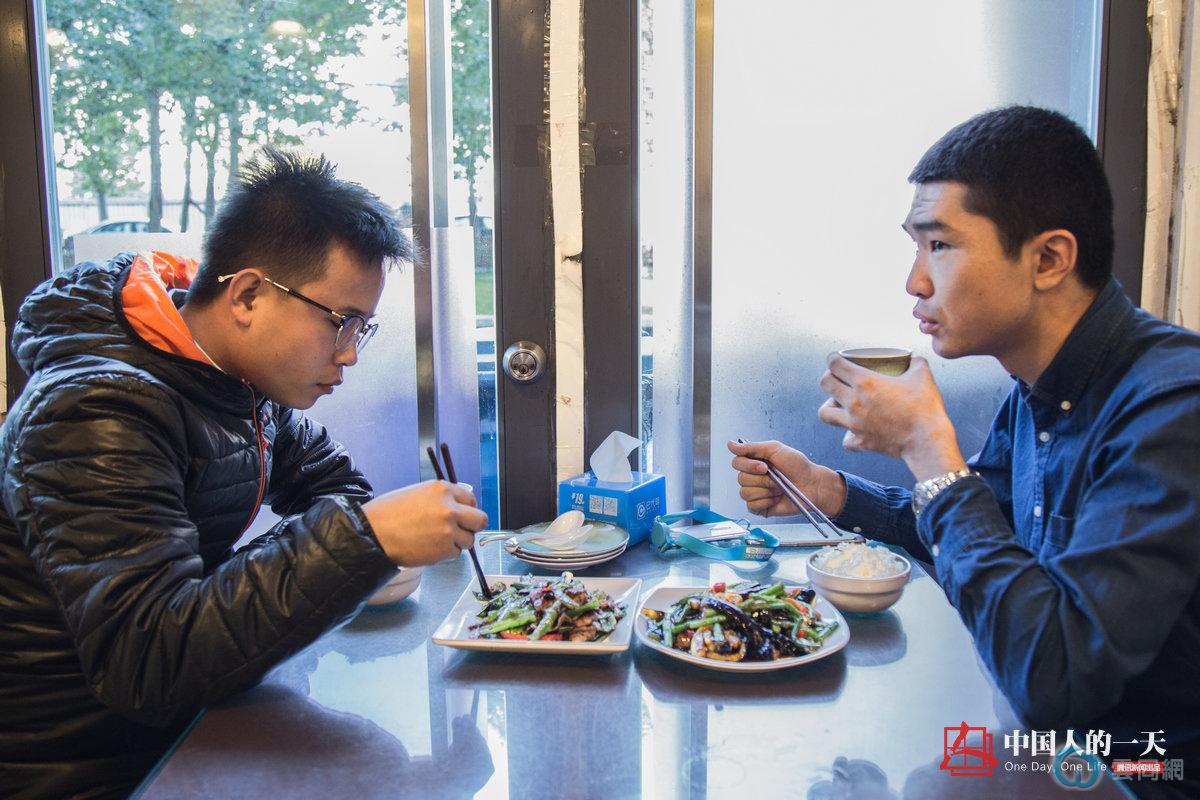 点击放大图片