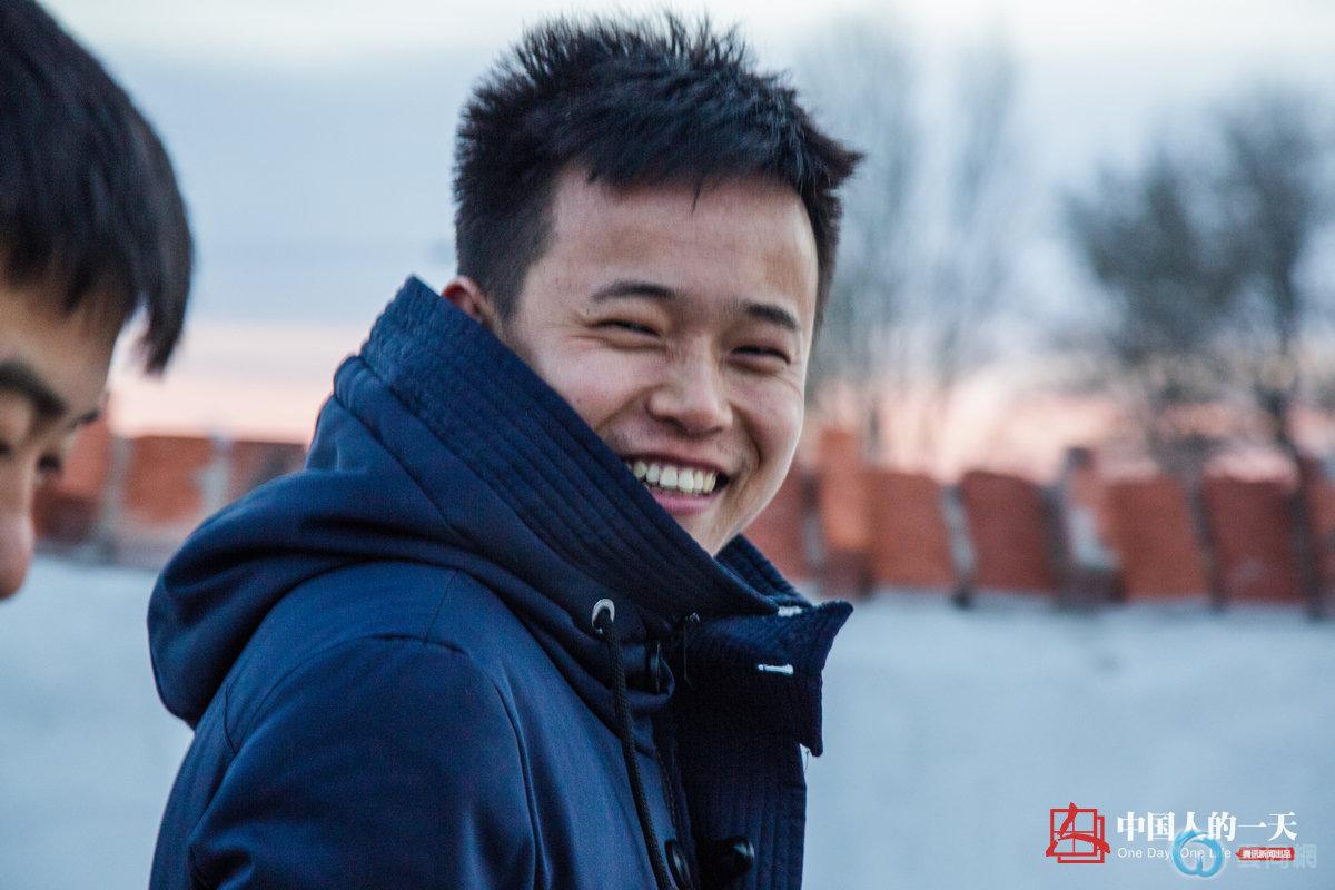 点击放大图片
