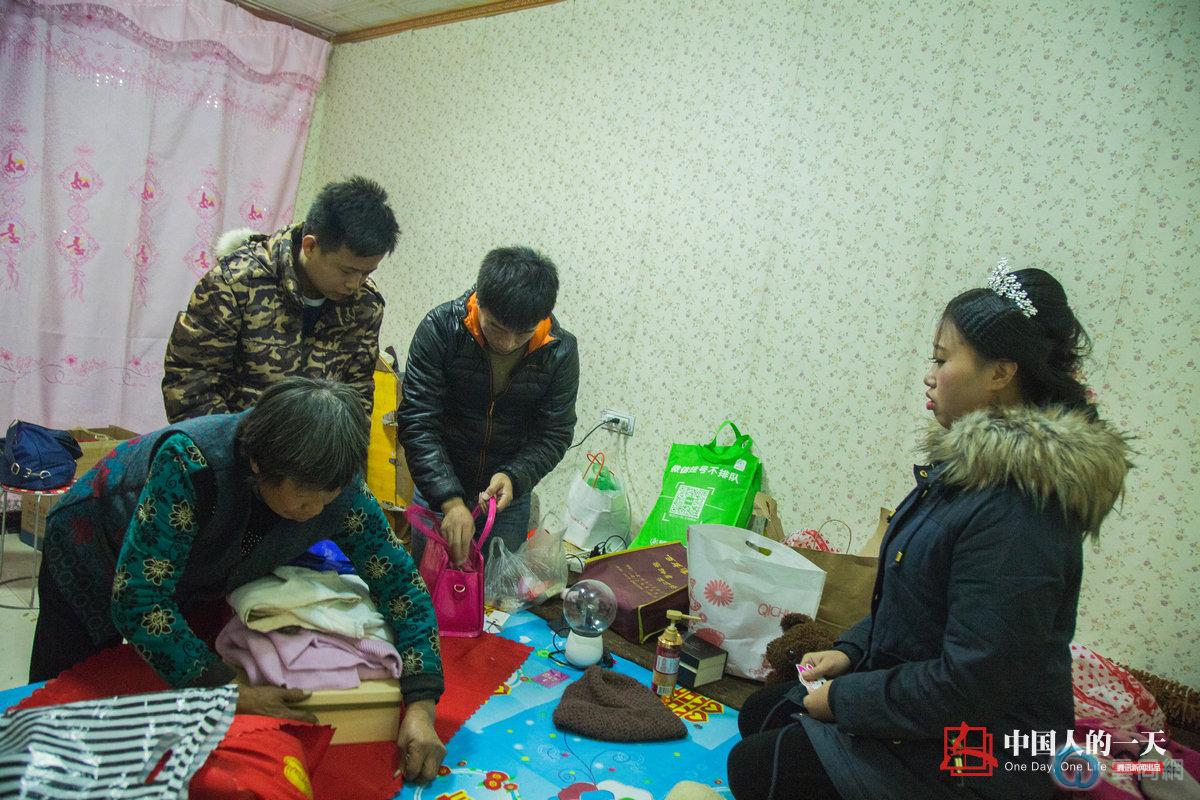 点击放大图片