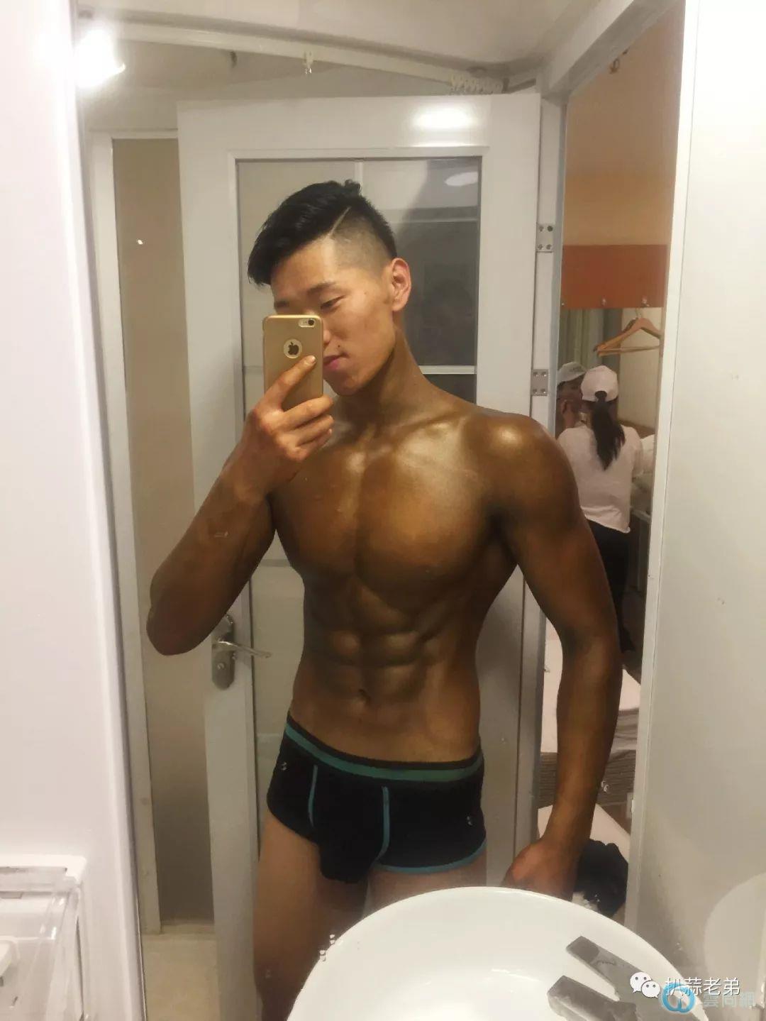 点击放大图片