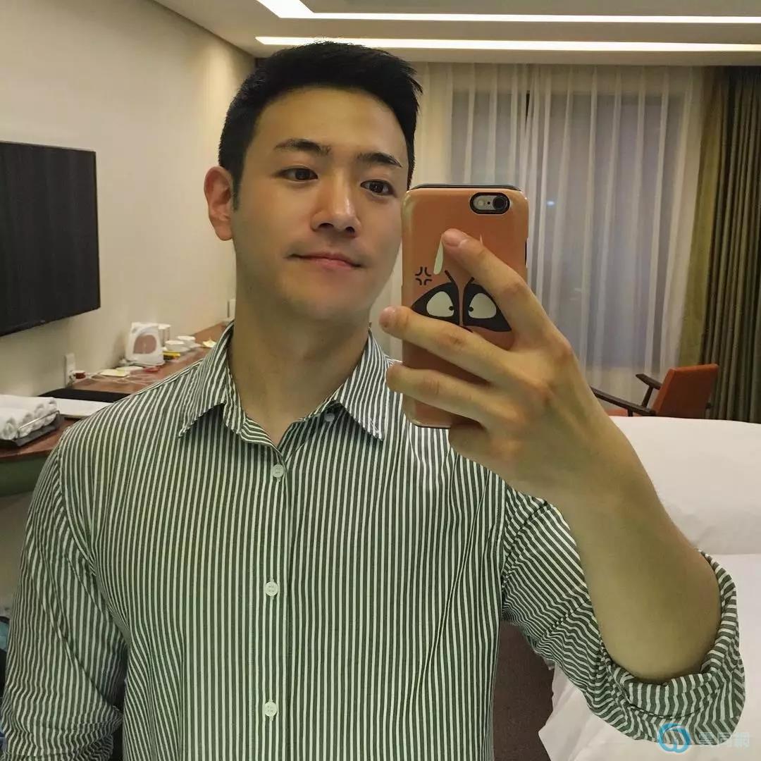 点击放大图片
