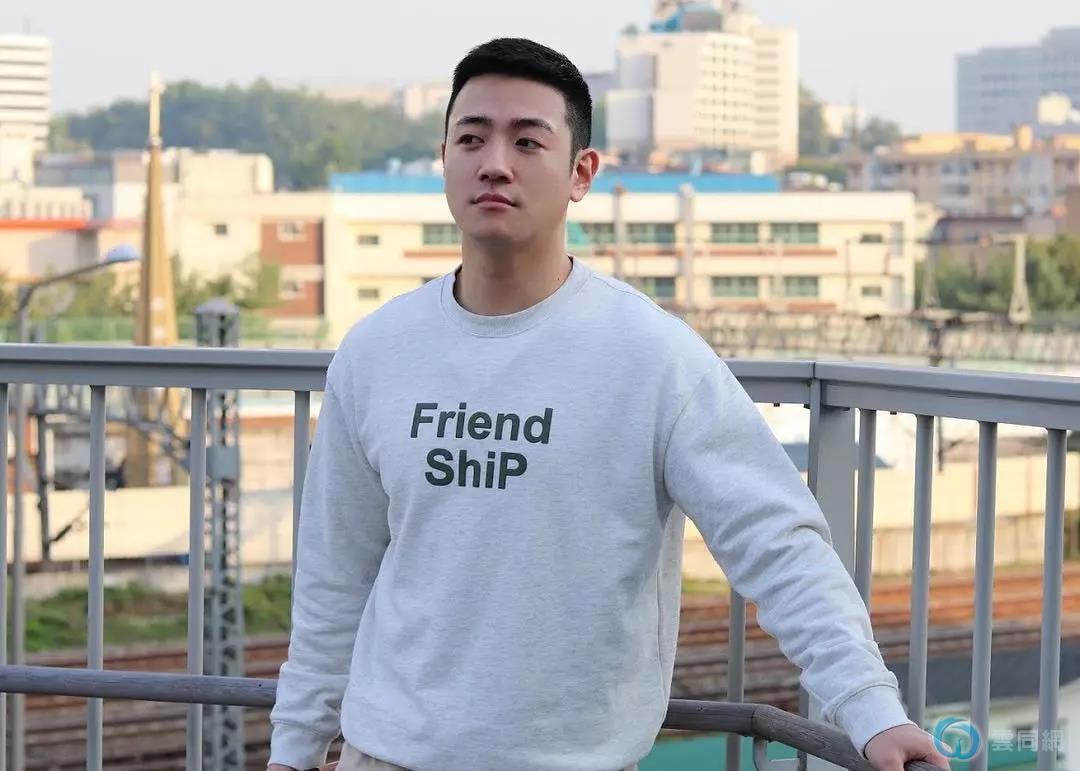 点击放大图片