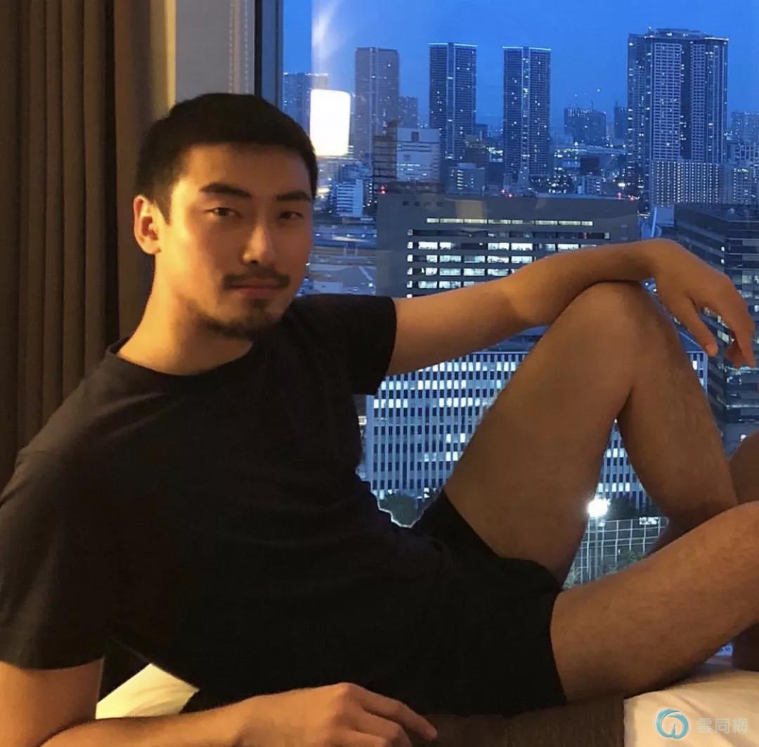 点击放大图片