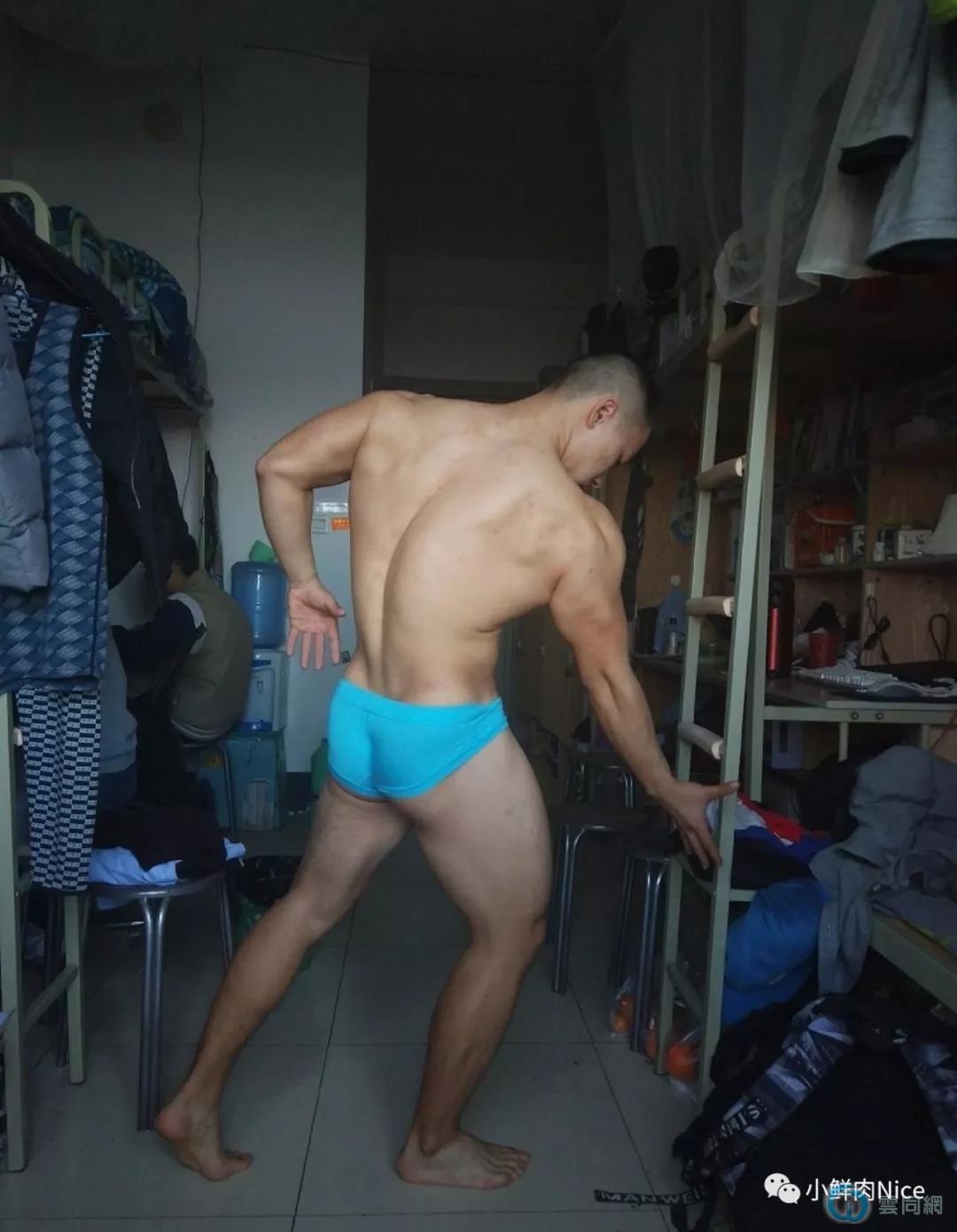 点击放大图片