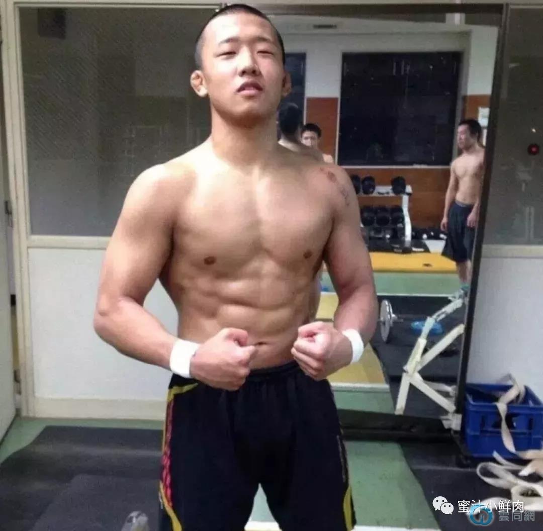 点击放大图片