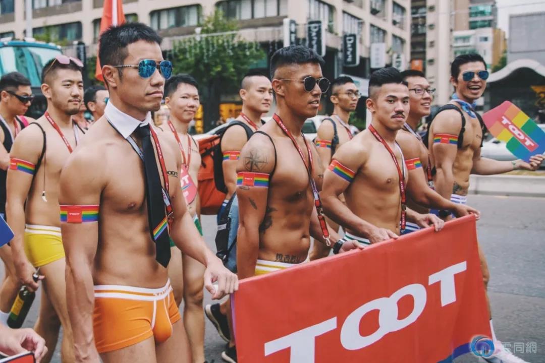 点击放大图片