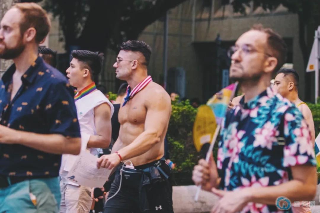 点击放大图片