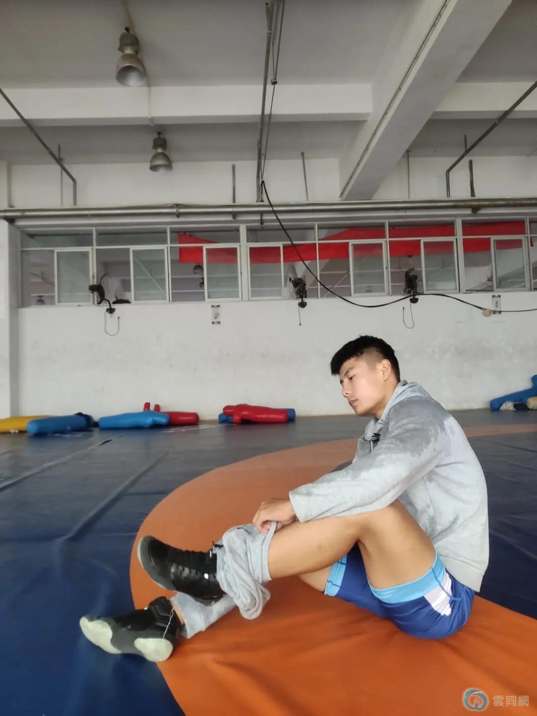 点击放大图片