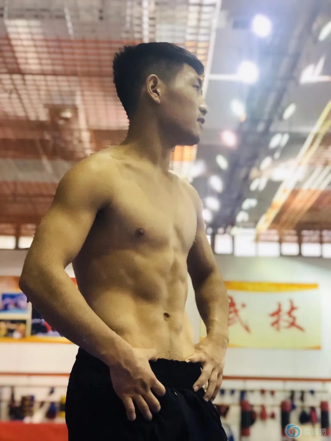 点击放大图片