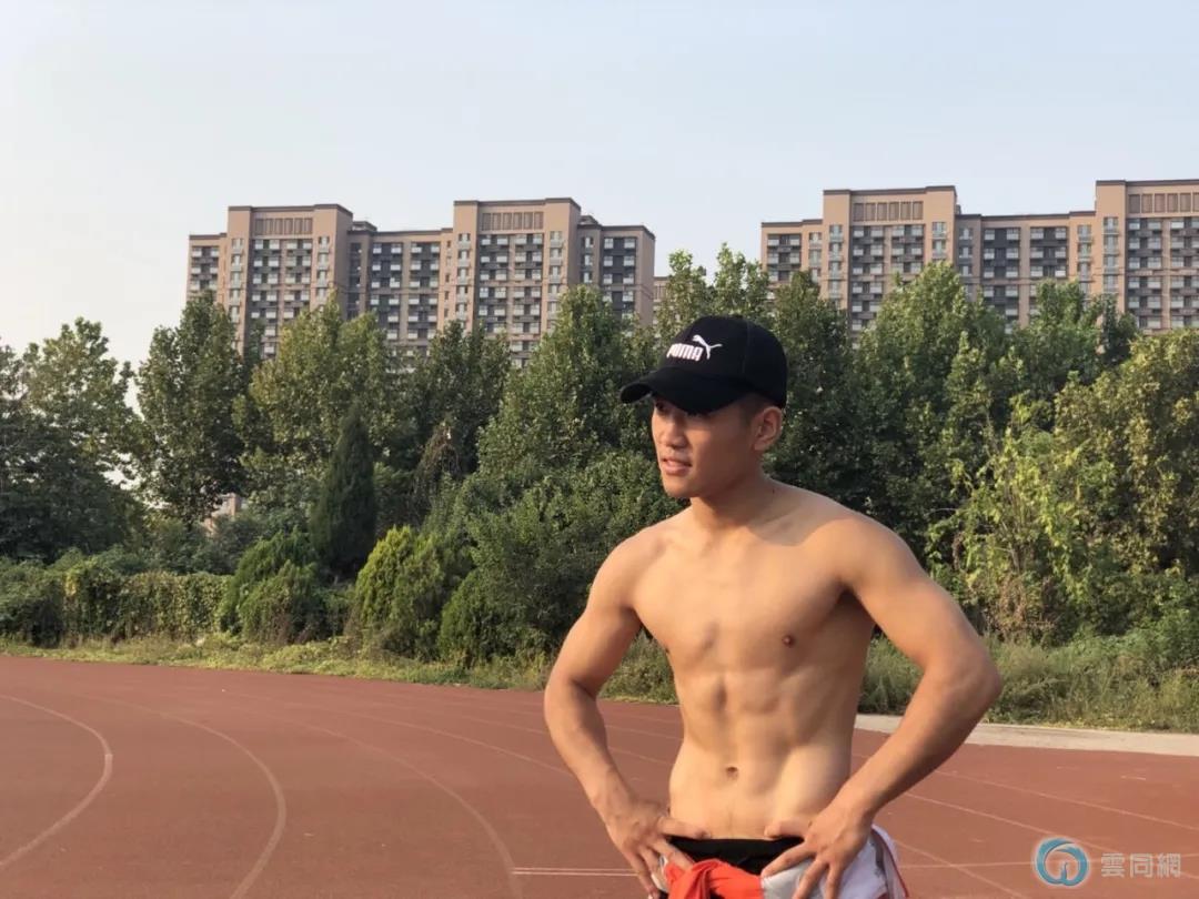点击放大图片