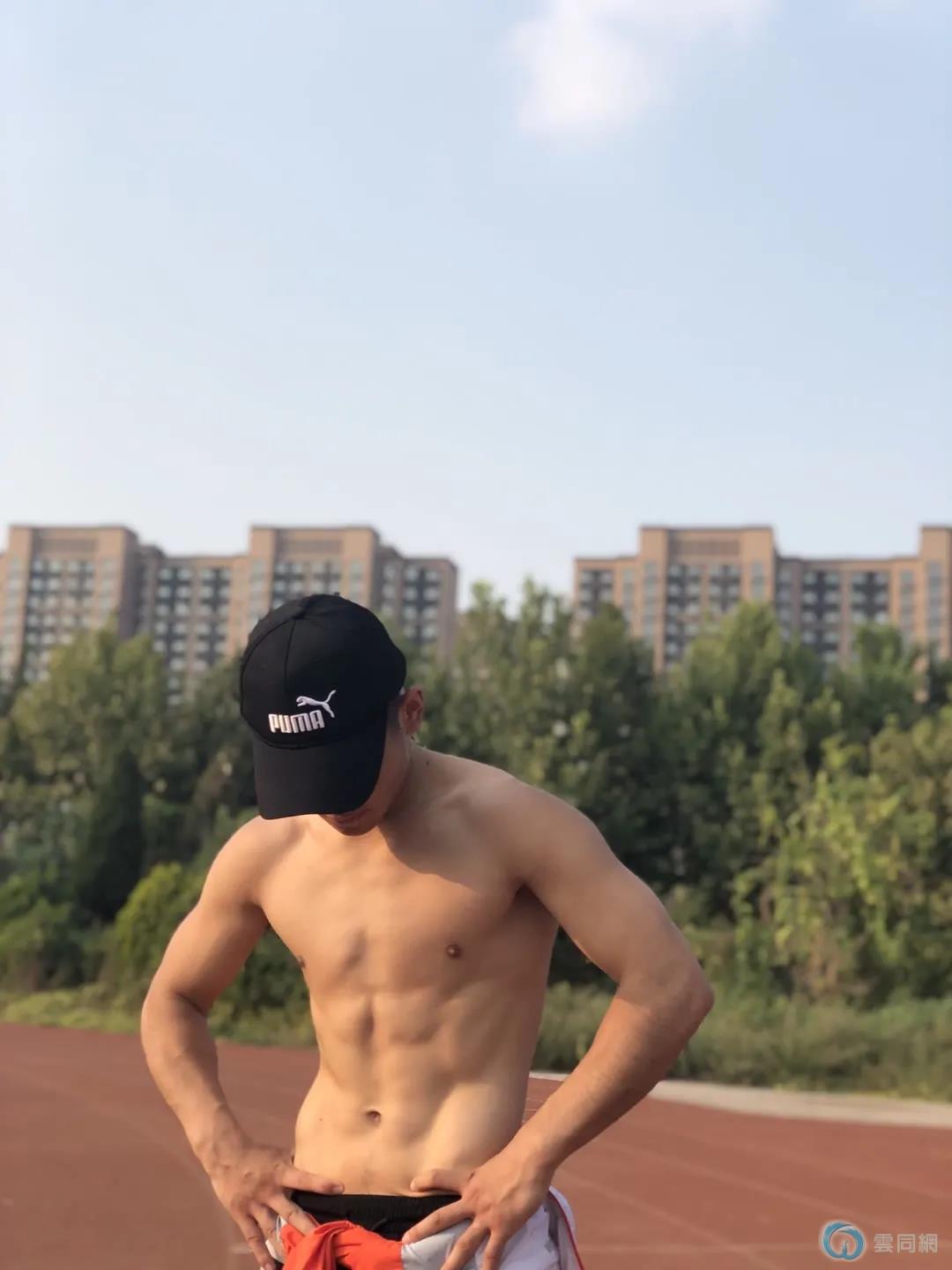 点击放大图片