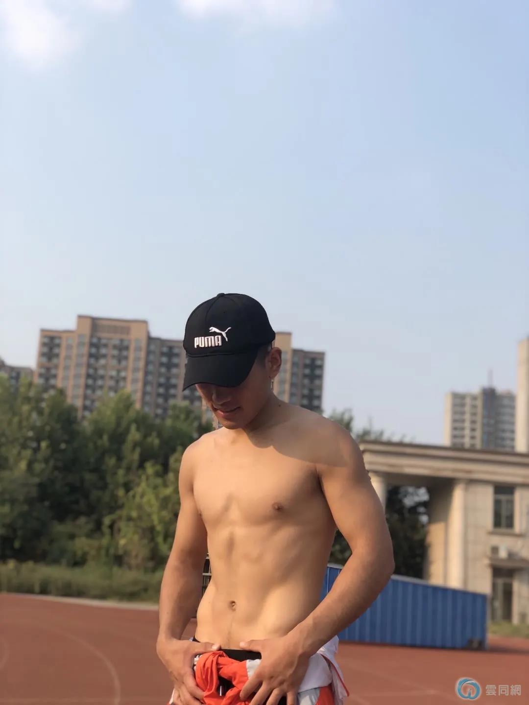 点击放大图片