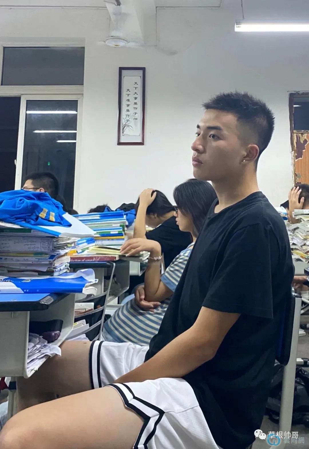 点击放大图片