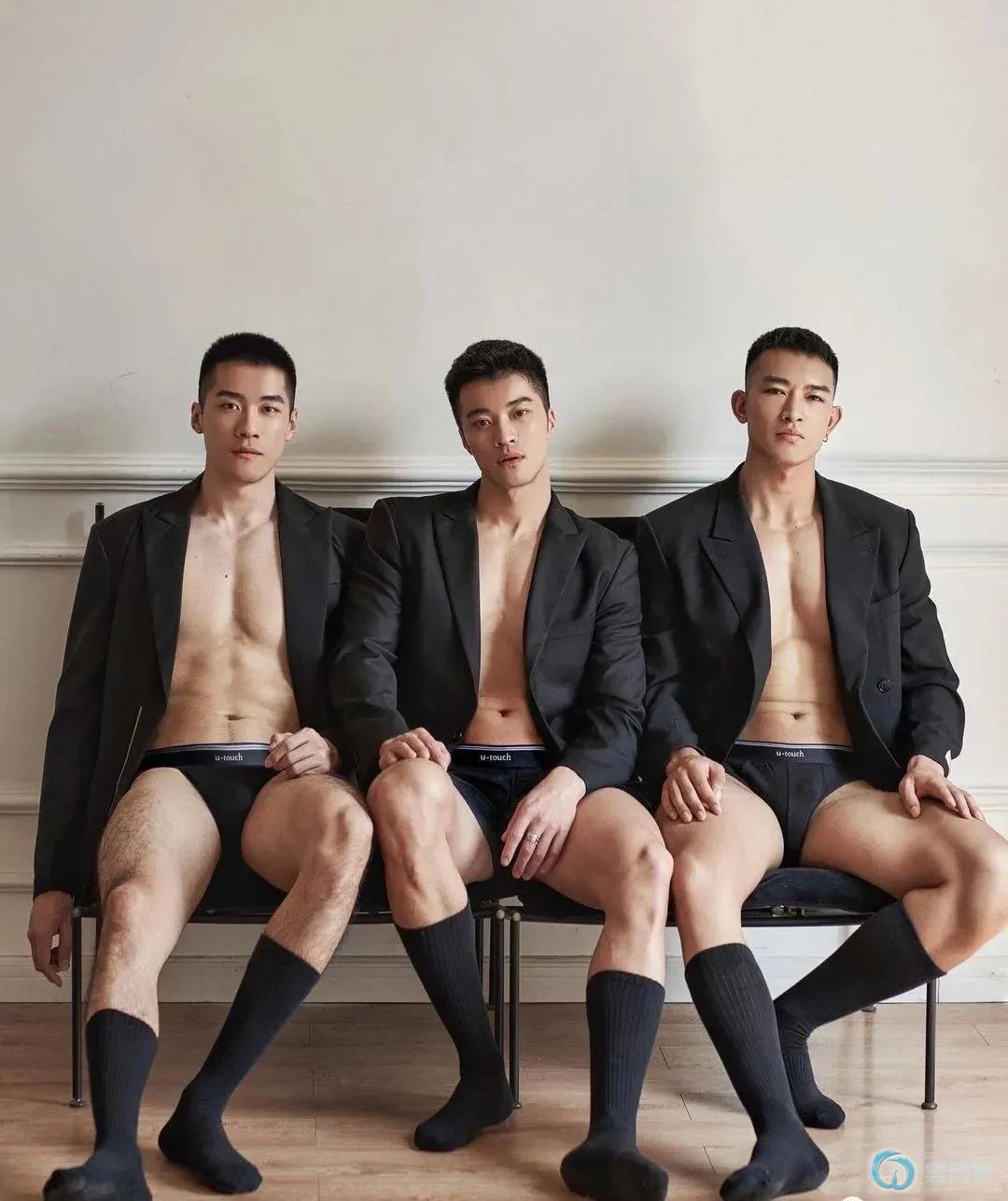 点击放大图片