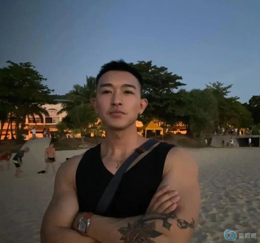 点击放大图片