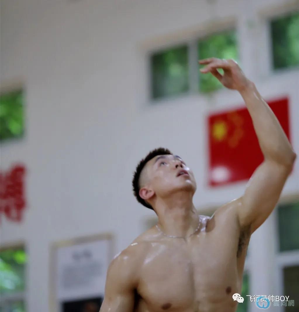 点击放大图片