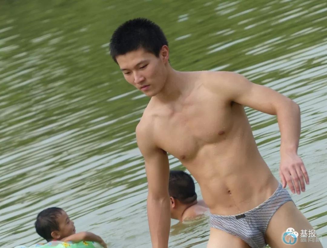 点击放大图片
