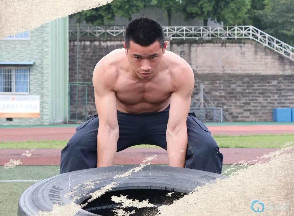 点击放大图片