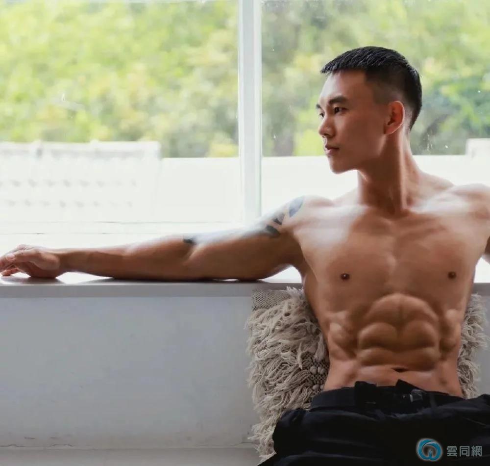 点击放大图片
