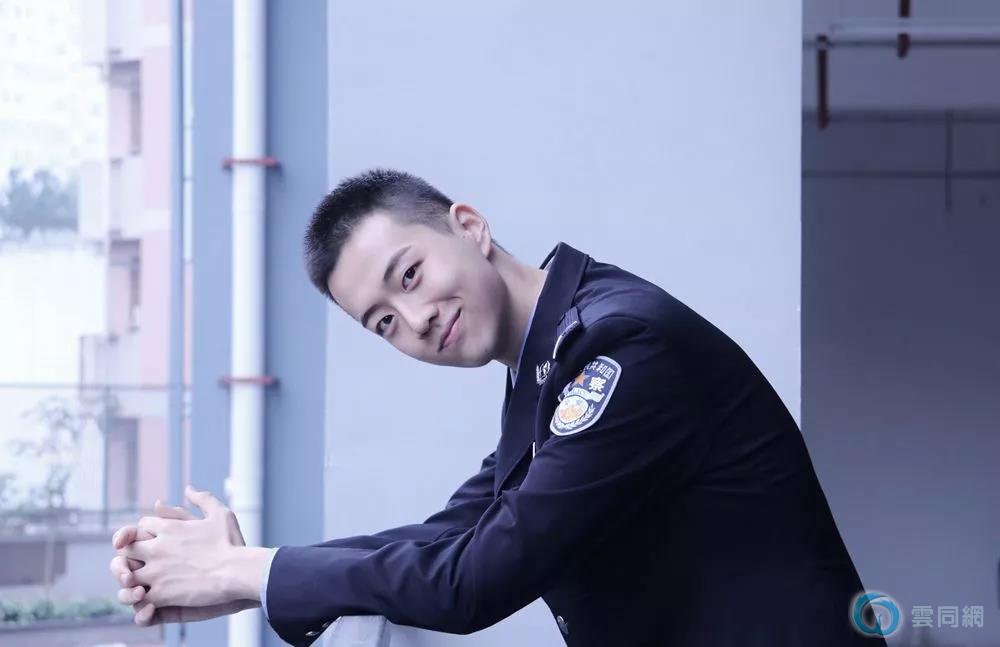 点击放大图片
