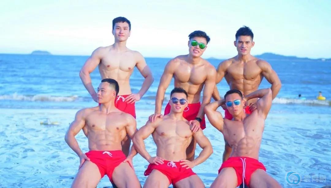 点击放大图片