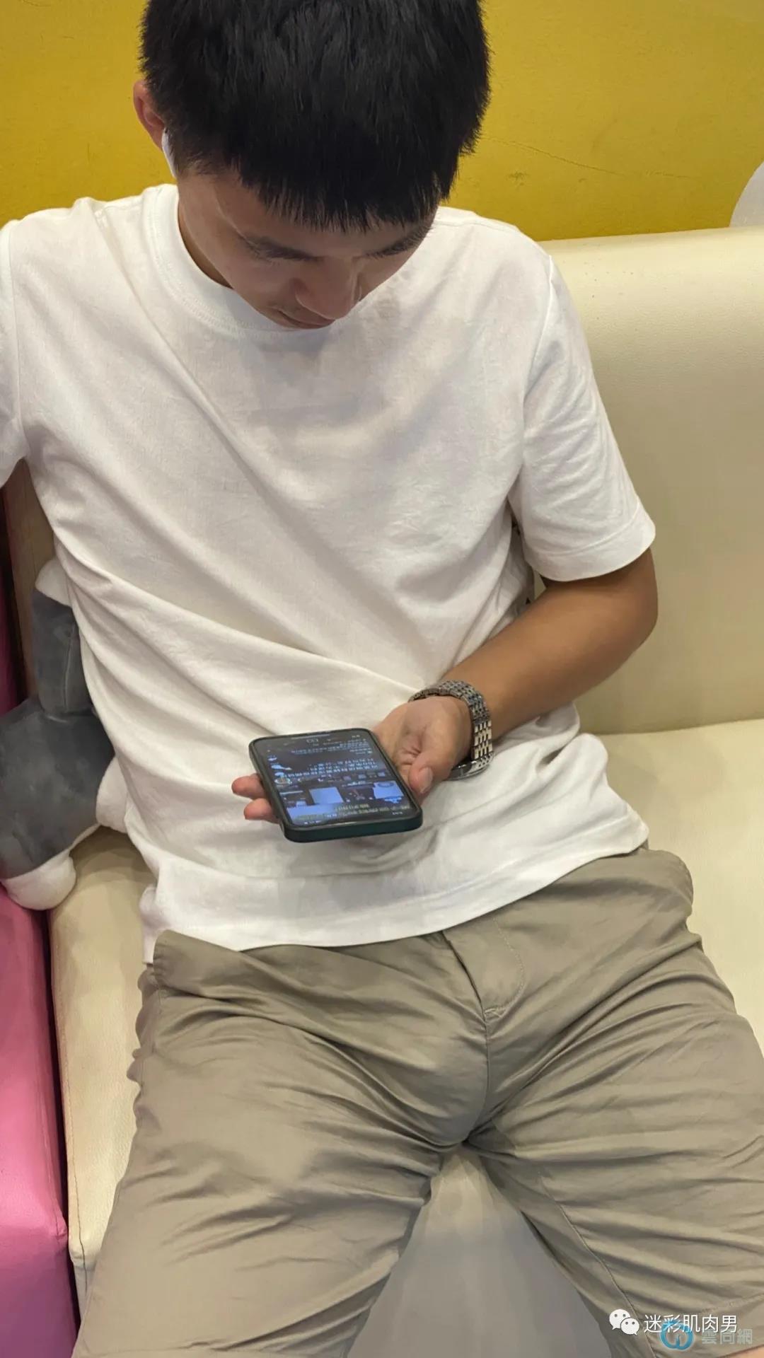 点击放大图片