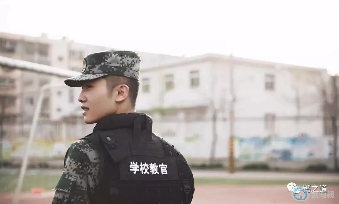 点击放大图片