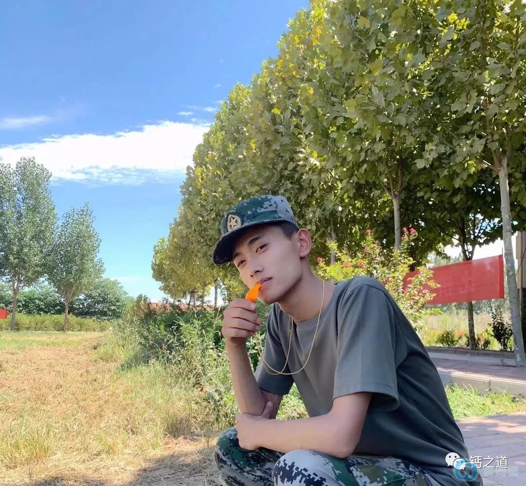 点击放大图片