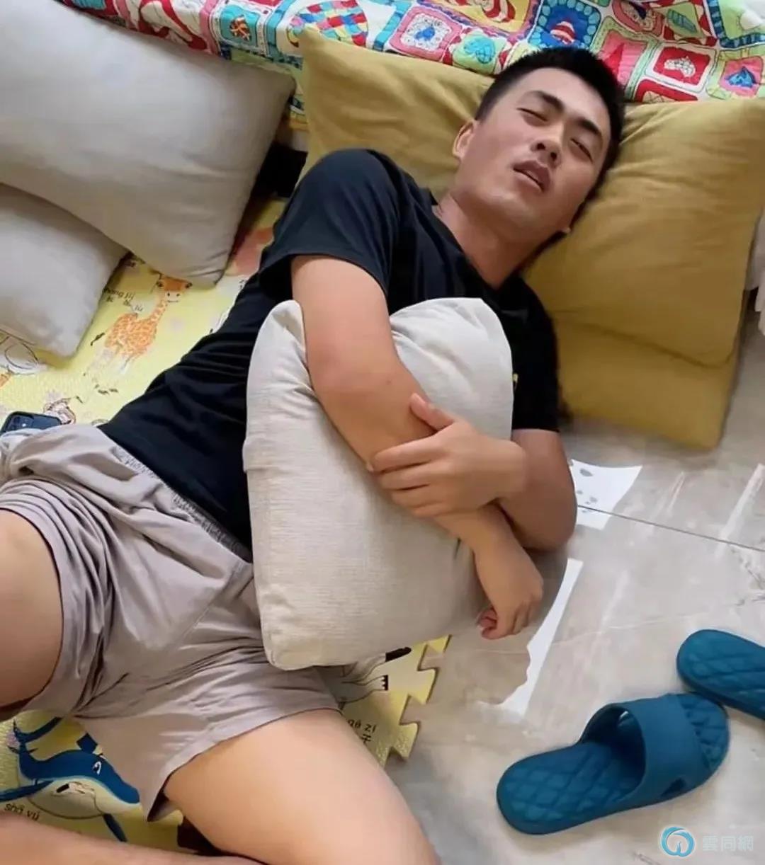 点击放大图片