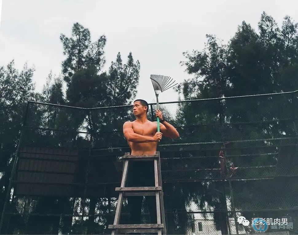 点击放大图片
