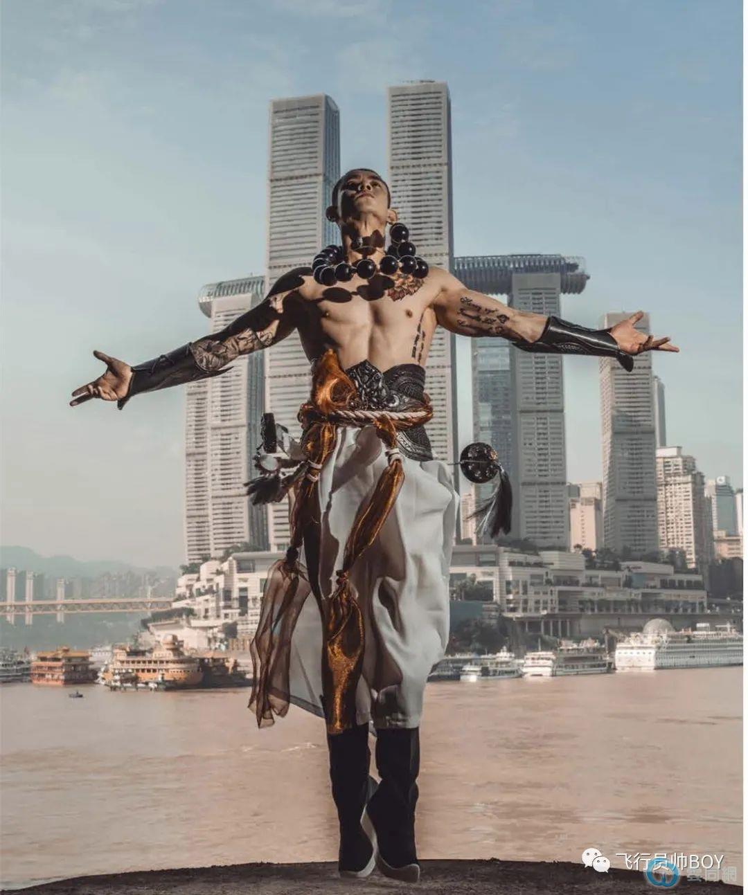 点击放大图片