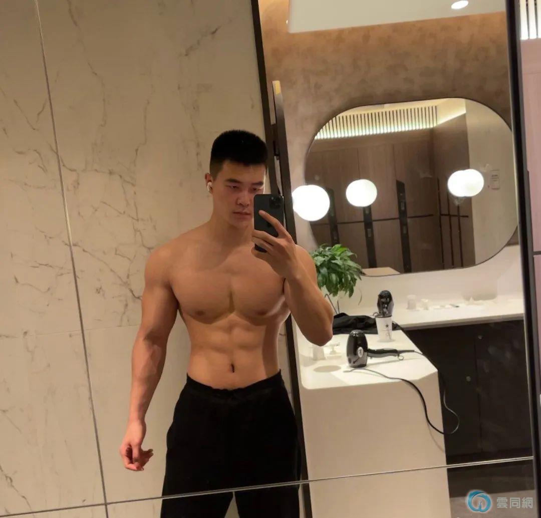 点击放大图片
