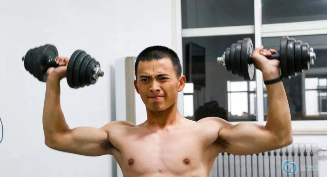 点击放大图片