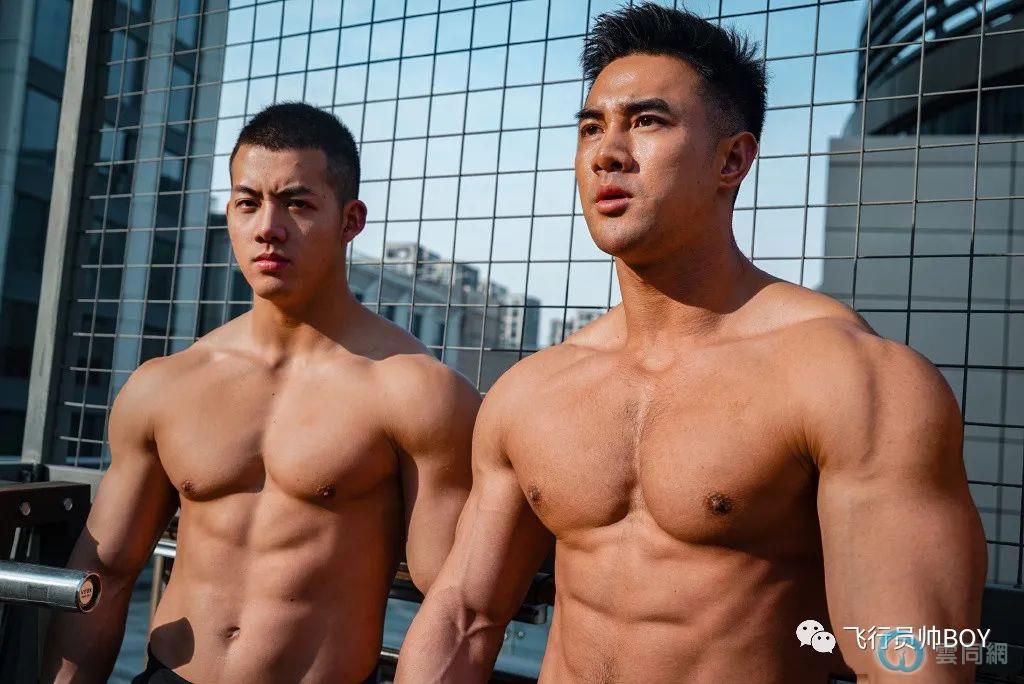 点击放大图片