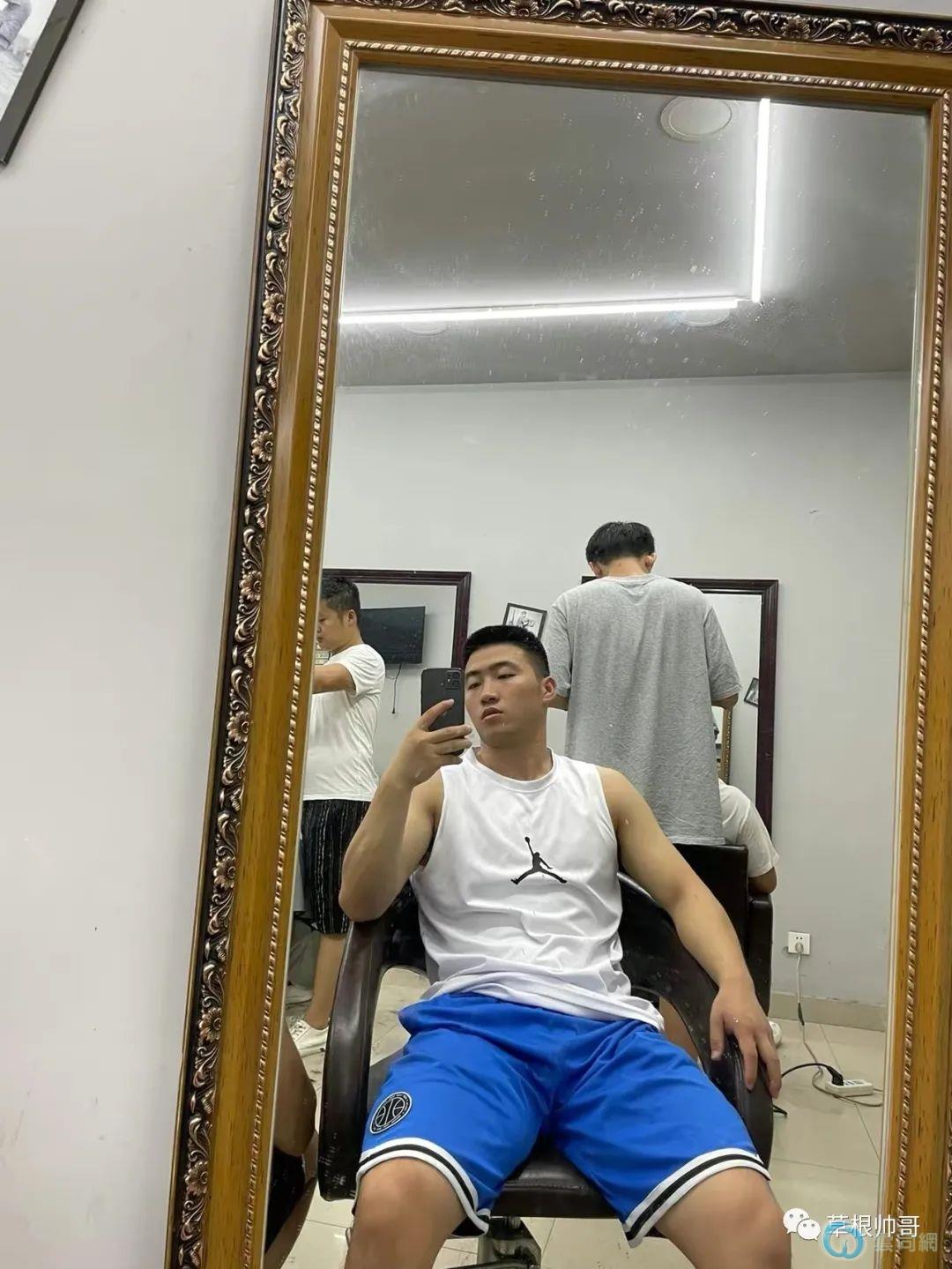 点击放大图片