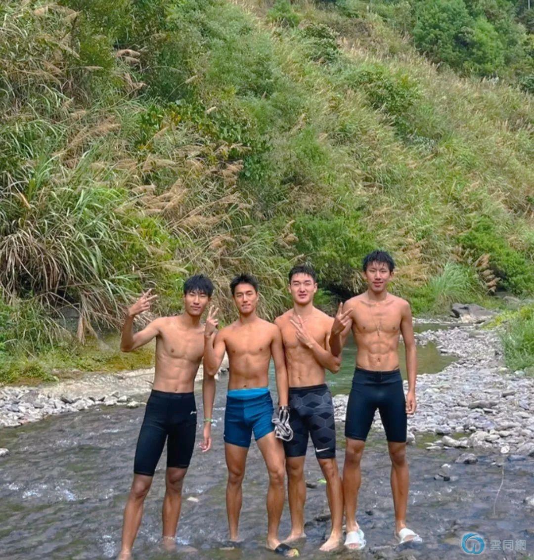 点击放大图片